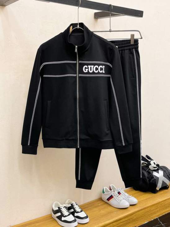 Picture of LV Sweater Suits _SKULVM-3XLxetr1040850